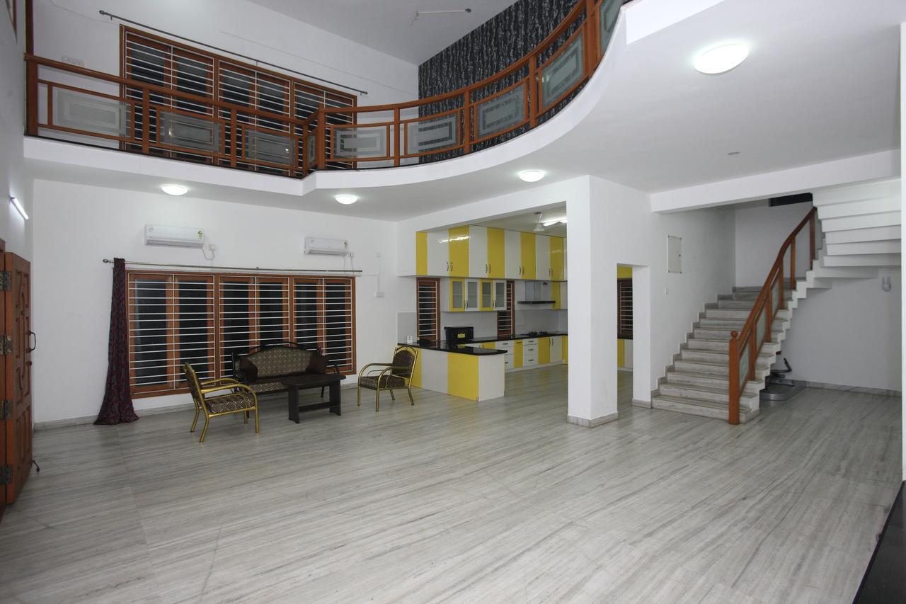 Oyo 935 Hotel Palkhee Bombay Esterno foto