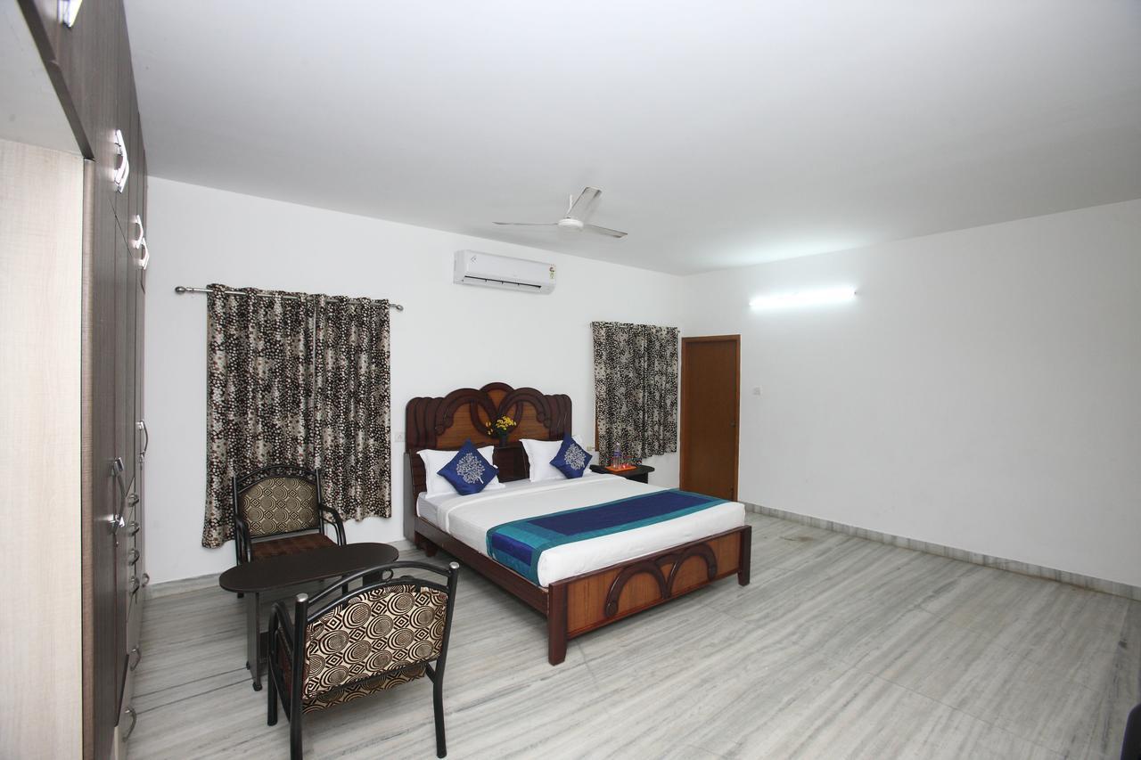 Oyo 935 Hotel Palkhee Bombay Esterno foto