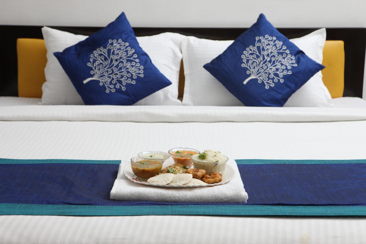 Oyo 935 Hotel Palkhee Bombay Esterno foto