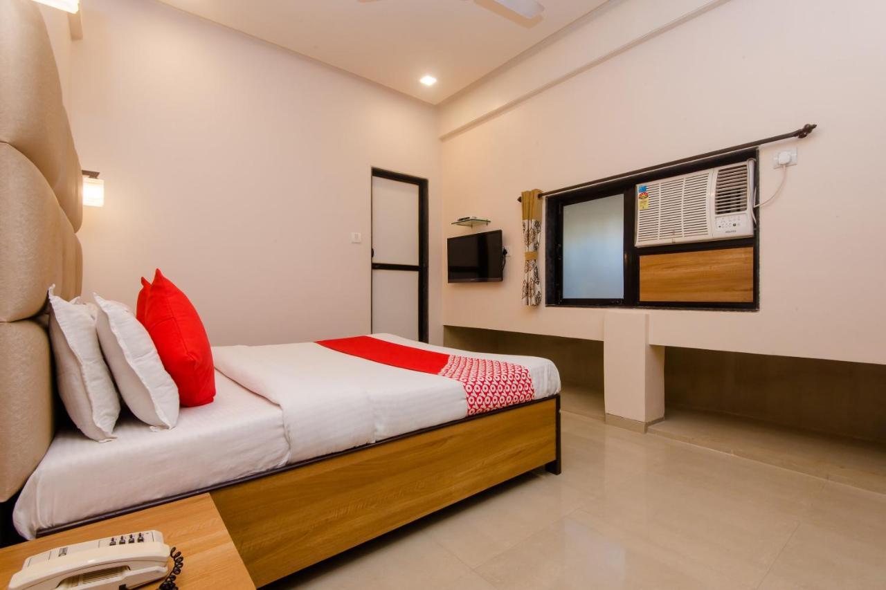 Oyo 935 Hotel Palkhee Bombay Esterno foto